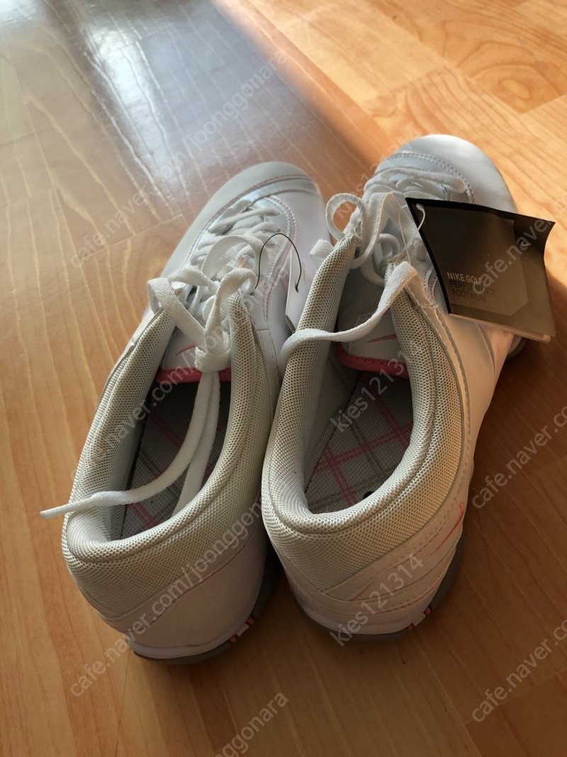 1. 나이키 골프 (Nike Golf)