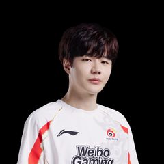 Crisp 선수 (LGD GAMING)